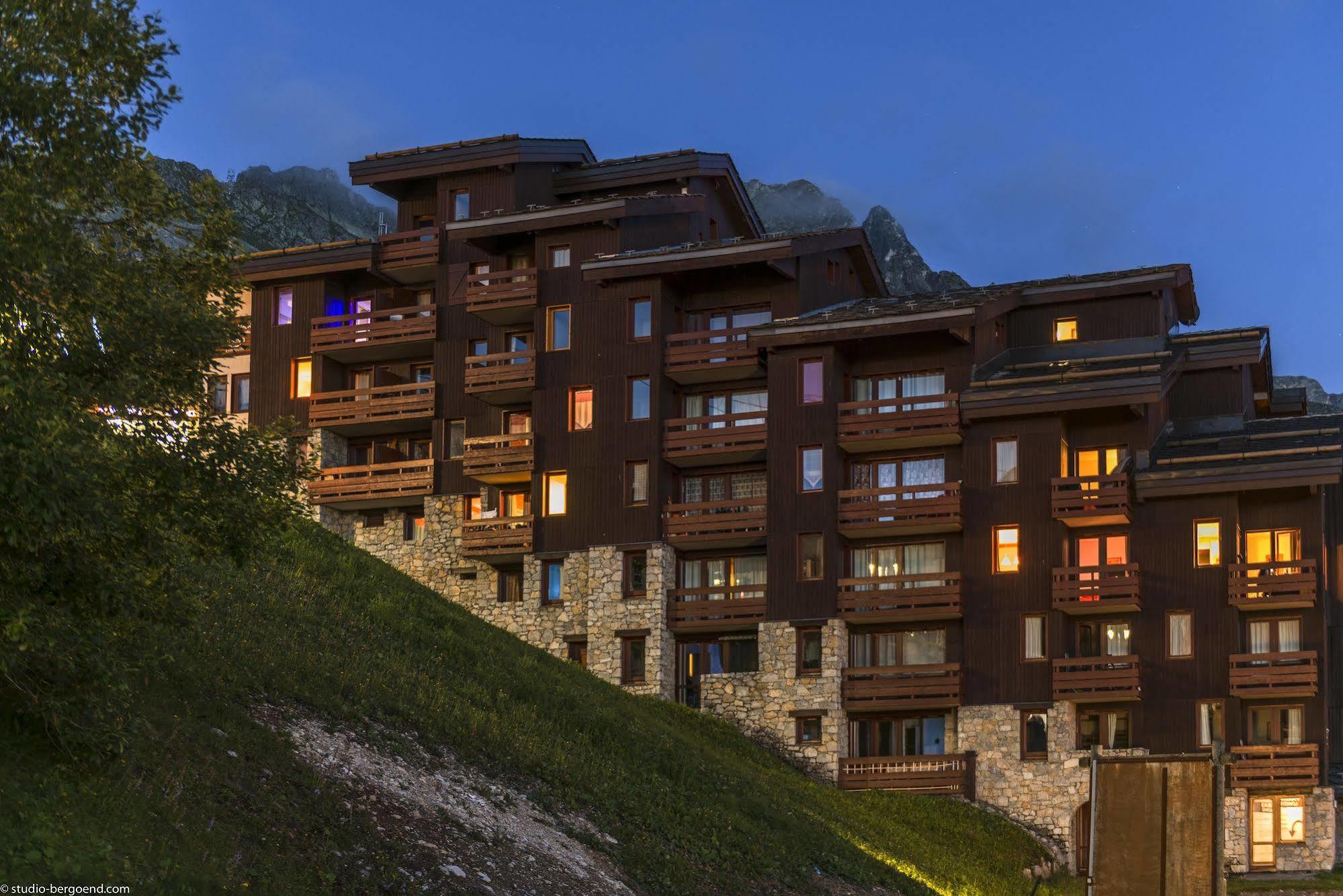 Residence Pierre & Vacances Les Chalets Des Arolles Macot-la-Plagne Eksteriør billede