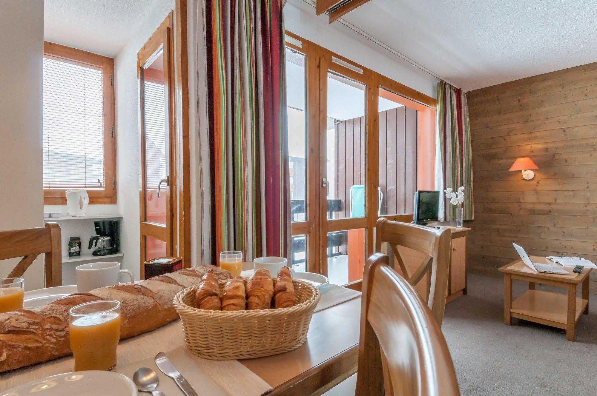 Residence Pierre & Vacances Les Chalets Des Arolles Macot-la-Plagne Eksteriør billede